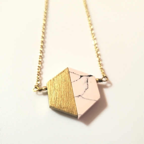 Pink Balanced Necklace - Picture 1 of 2